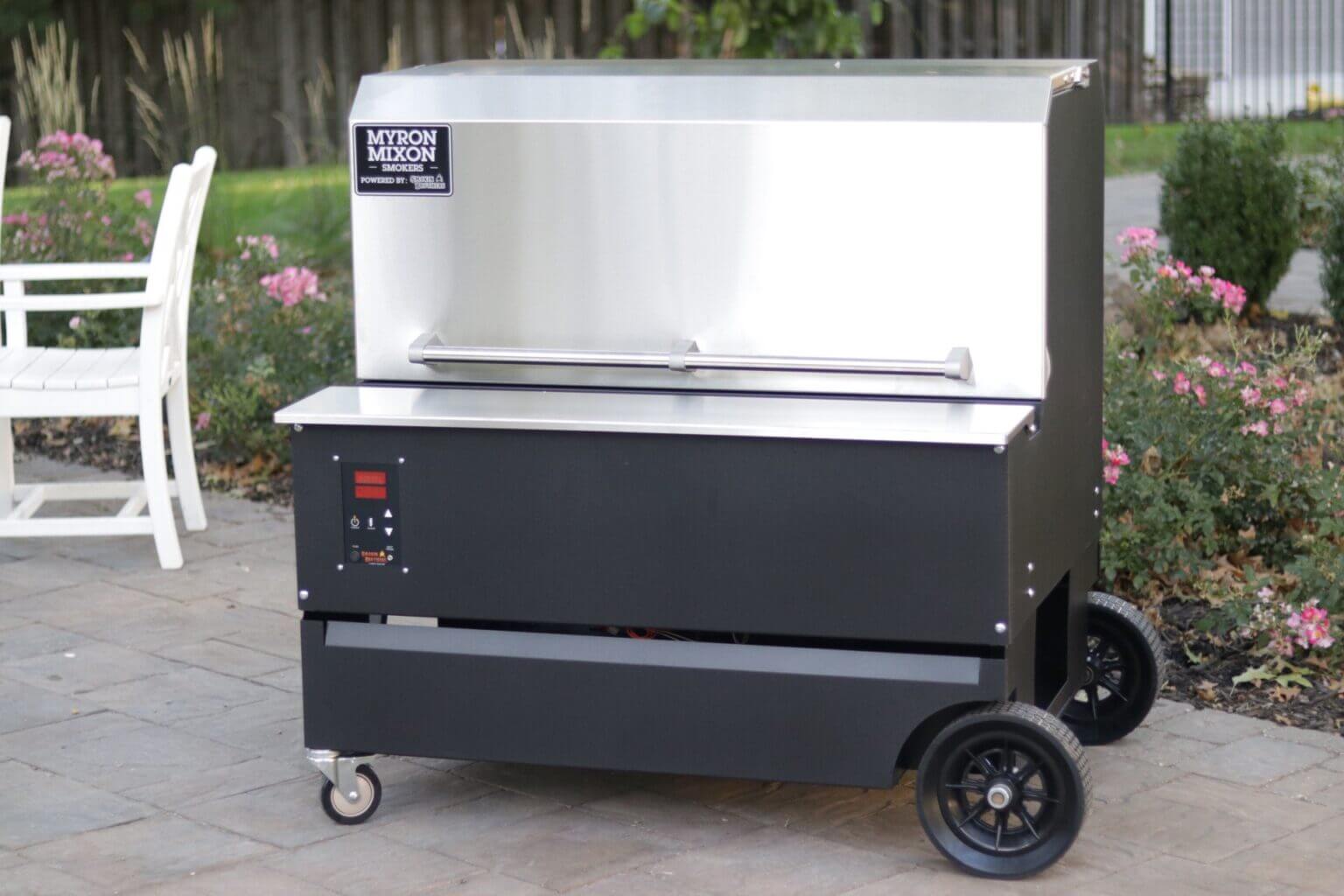 Smokin' Brothers Myron Mixon BARQ 3600 Pellet Grill