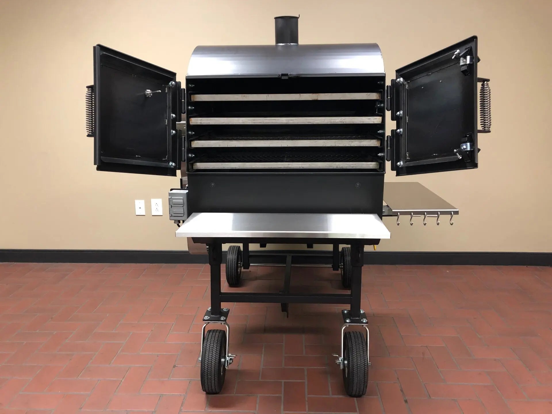 American Barbecue Systems Pit-Boss mit Rotisserie