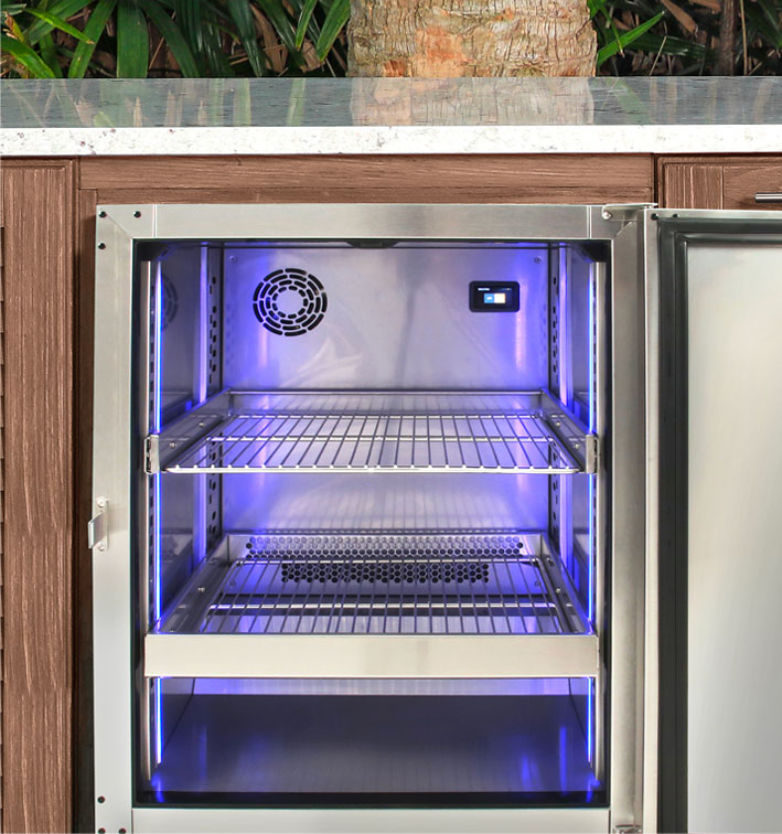 Alfresco 24" PolarCore™ Undercounter Refrigerator