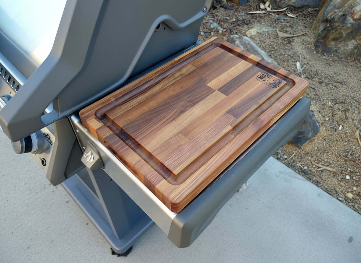 BBQ Boards®, Napoleon Rogue 525 Side Board