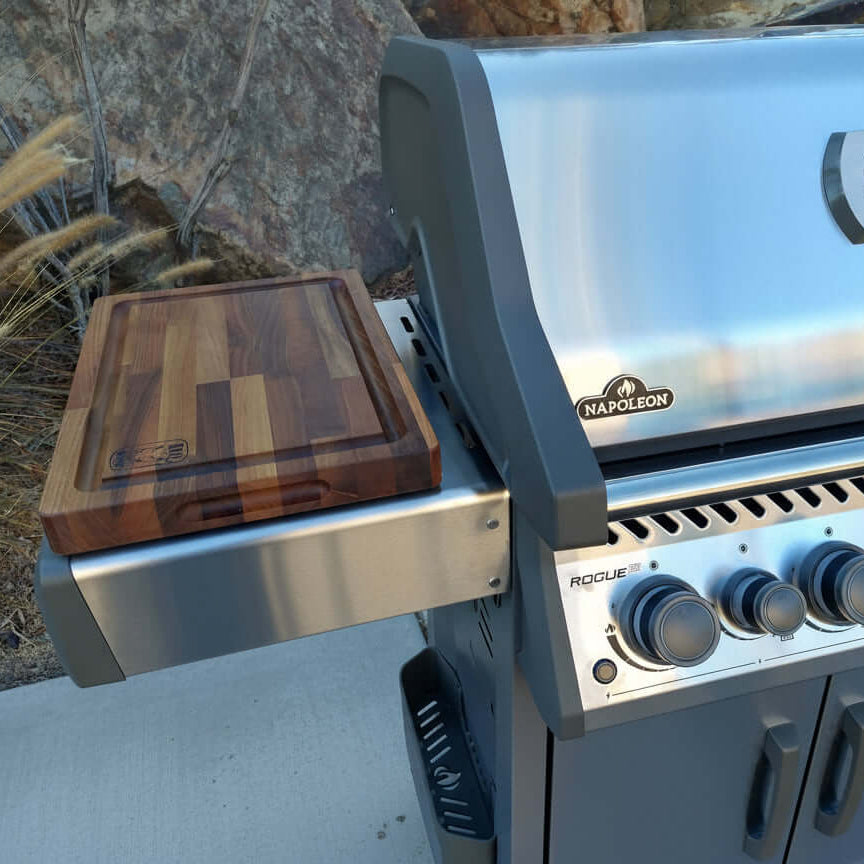BBQ Boards®, Napoleon Rogue 525 Side Board