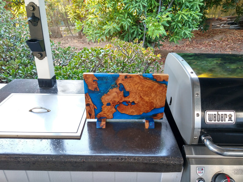 BBQ Blades™ Magnetic Blade Block