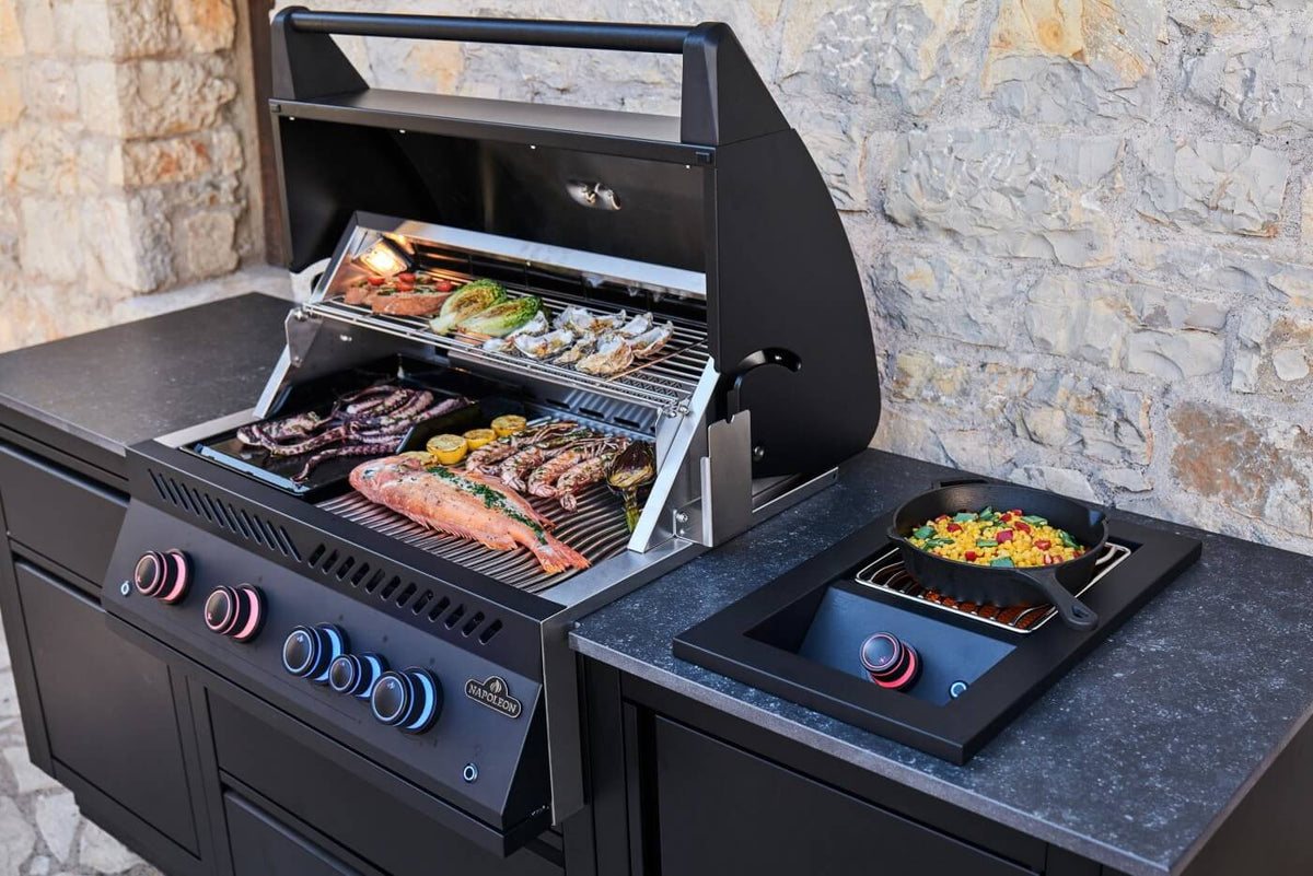 Napoleon OASIS Outdoor Kitchen Kit 700 Series 32 (No Countertop)