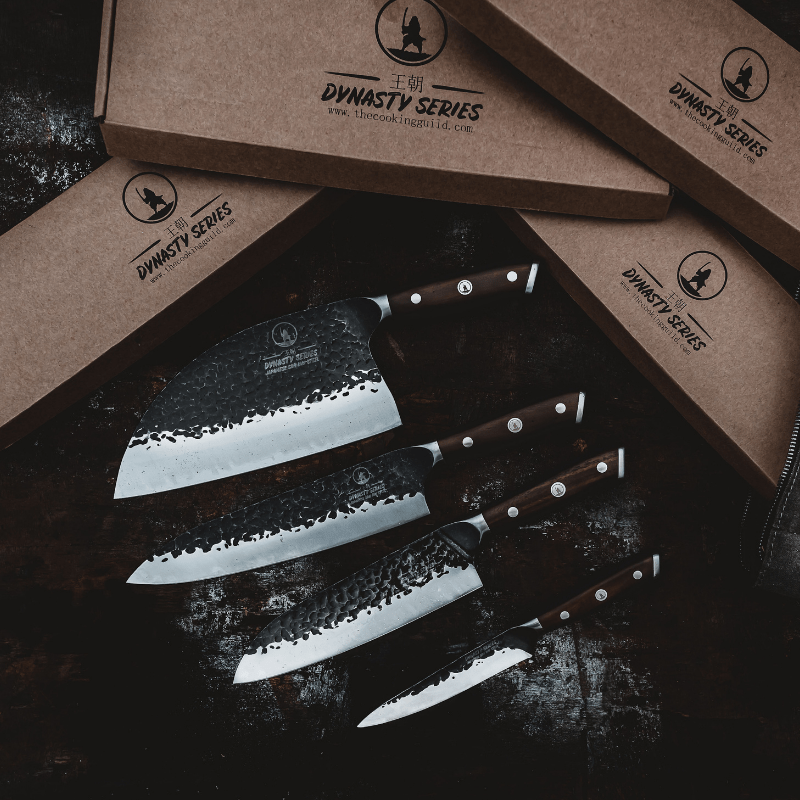 Dynasty Series Hero Knife Set